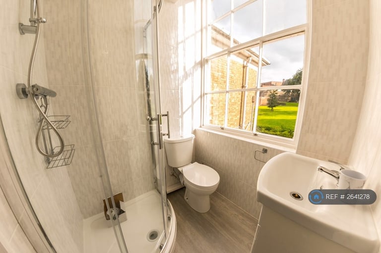 Studio flat in Wolverhampton Street, Dudley, DY1 (#2641278)