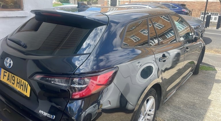 2019 Toyota Corolla 1.8 VVT-i Hybrid Icon 5dr CVT ESTATE Petrol/Electric Hybrid Automatic