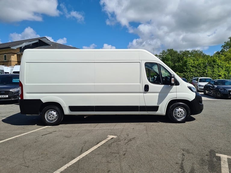 2021 Peugeot Boxer BlueHDi 335 Professional L3H2 Euro 6 140ps Panel Van Diesel Manual