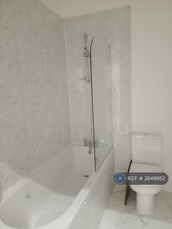 5 bedroom house in Cedars Court, Perth, PH2 (5 bed) (#2649952)