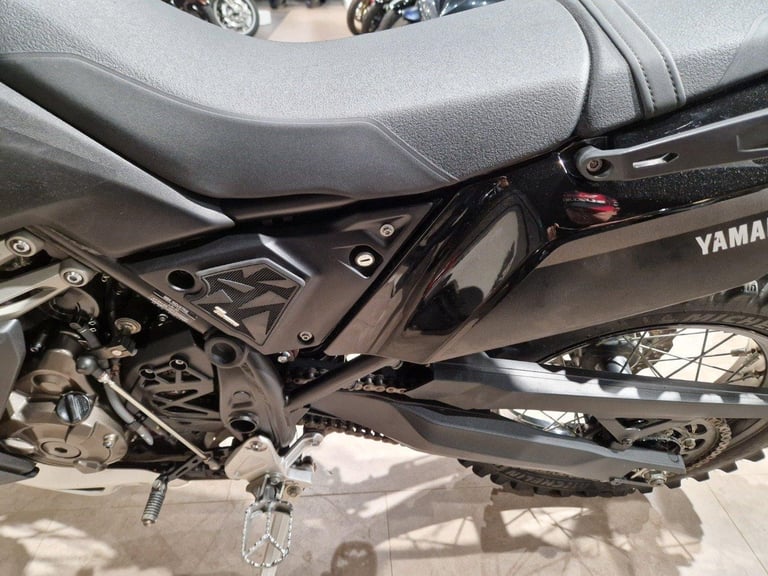 YAMAHA TENERE 700 WORLD RAID IN BLACK
