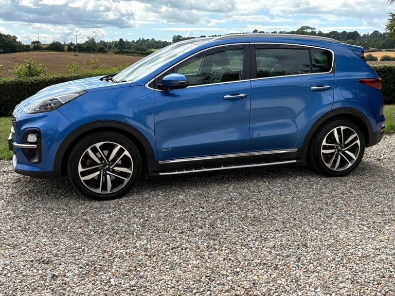 Kia Sportage 2.0 Diesel ISG 4 AWD Auto.Heated leather,reverse camera,pan roof