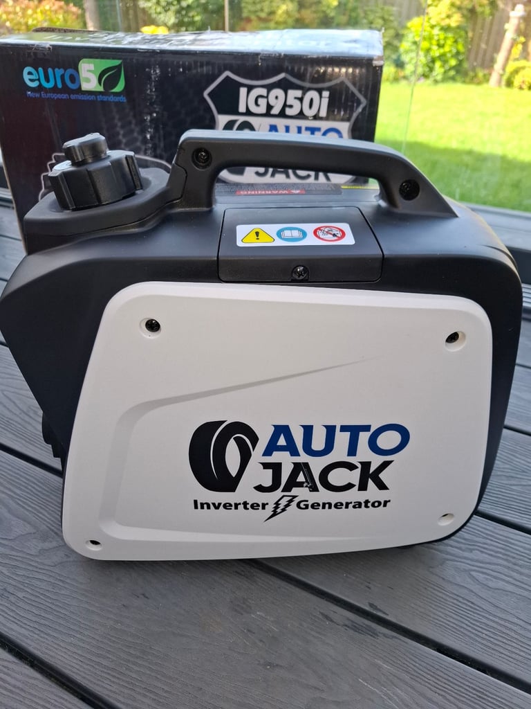 Generator Petrol Autojack IG950i Inverter Generator suitcase style generator