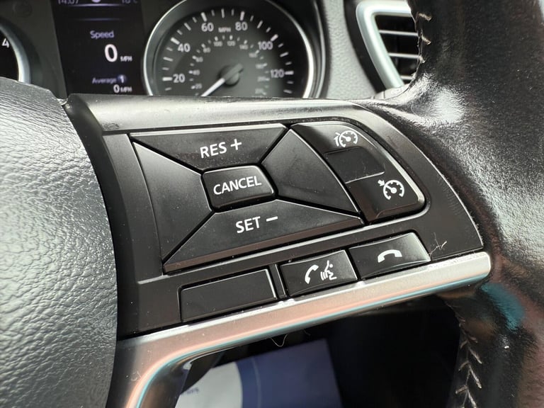 2018 Nissan Qashqai 1.5 dCi N-Connecta Euro 6 (s/s) 5dr HATCHBACK Diesel Manual