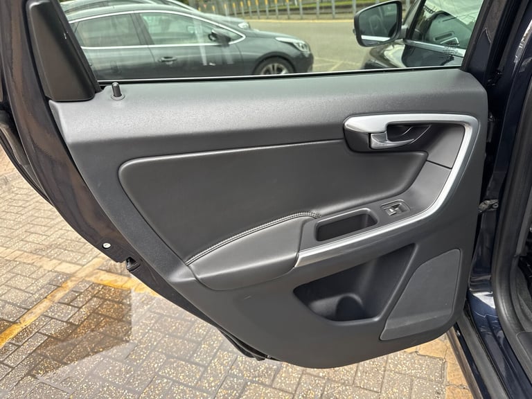 2017 Volvo XC60 2.0 D4 SE Lux Nav SUV 5dr Diesel Auto Euro 6 (s/s) (190 ps)