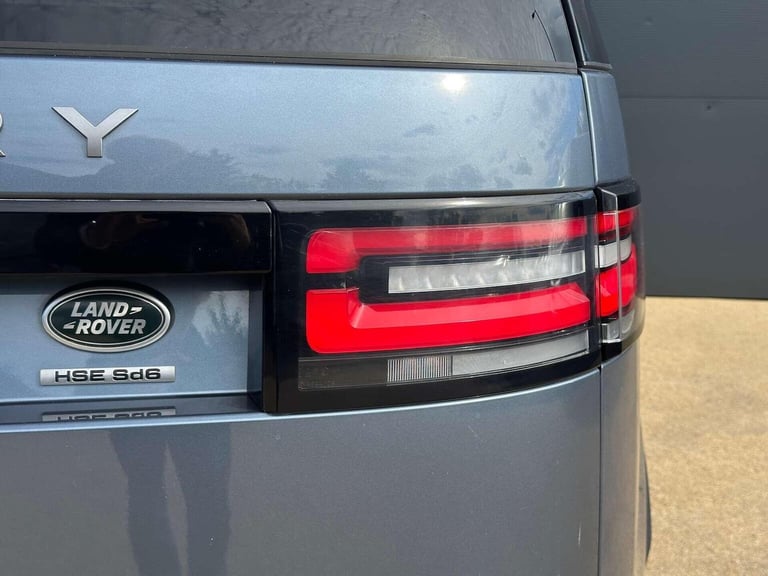 LAND ROVER DISCOVERY 3.0 SD V6 HSE Auto 4WD Euro 6 (s/s) 5dr 2020
