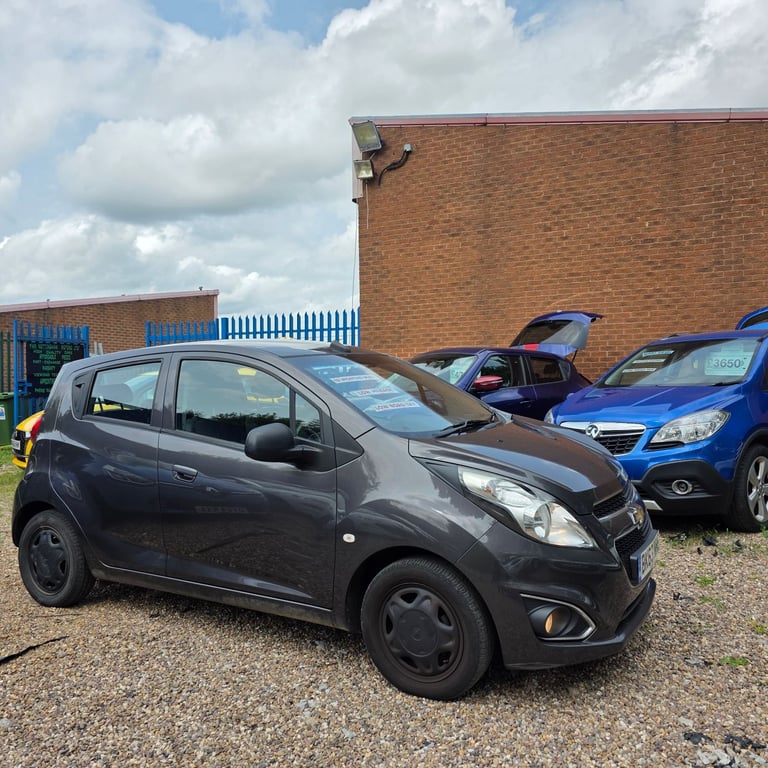 CHEVROLET SPARK 1.2 PETROL 80 BHP  LOW MILES ONLY 61K YEAR 2013 £35 ROAD TAX 12 MONTHS MOT HPI CLEAR