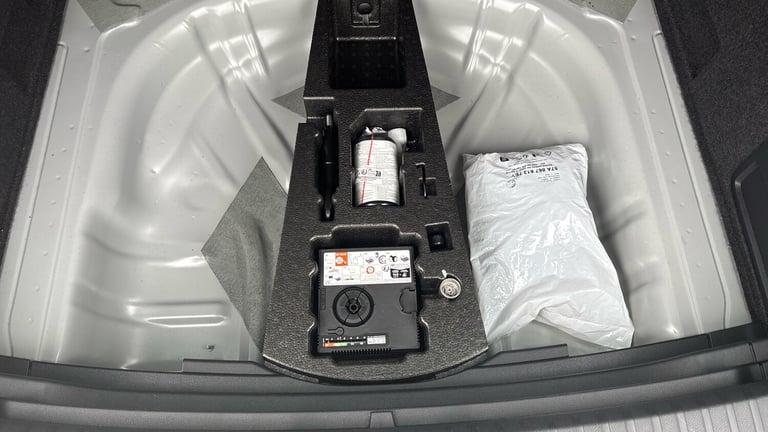 2024 Skoda Karoq 1.5 TSI Sportline 5dr ESTATE PETROL Manual