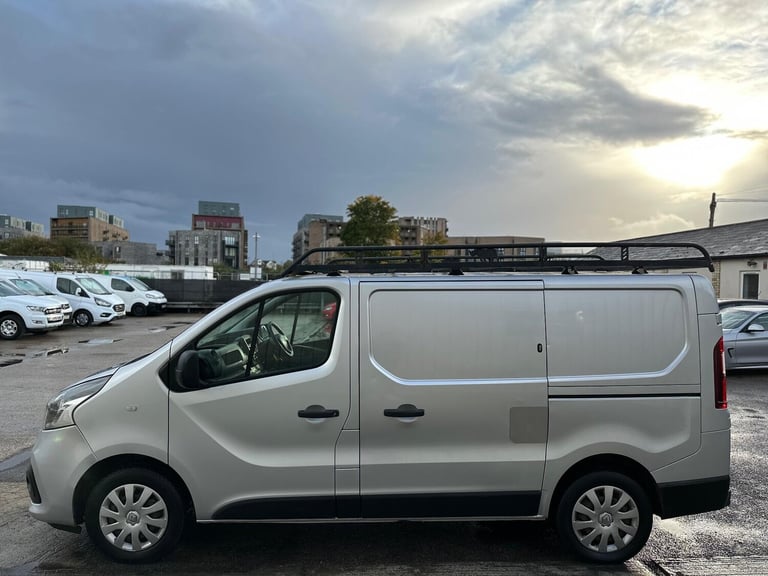 2019 Renault Trafic 1.6 dCi ENERGY 27 Business+ SWB Standard Roof Euro 6 (s/s) 5dr PANEL VAN Dies...
