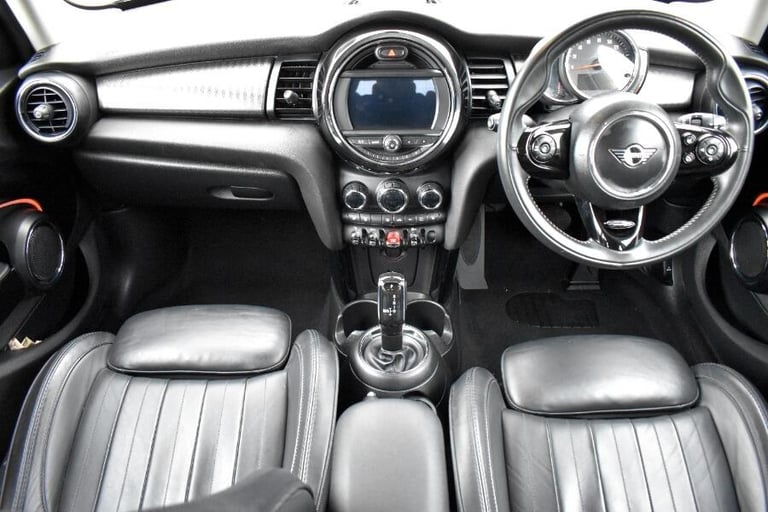 2019 MINI Hatch 1.5 Cooper Exclusive II 5dr Auto HATCHBACK PETROL Automatic