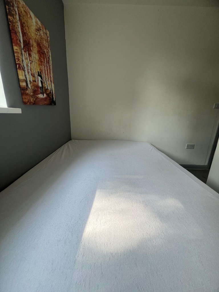 Studio Flat in Northolt UB5 4PQ 