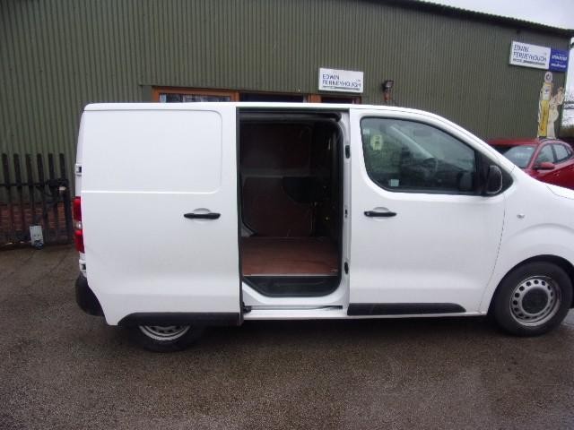 Peugeot Expert 1000 1.5 BlueHDi 100 Professional Van DIESEL MANUAL 2020/70
