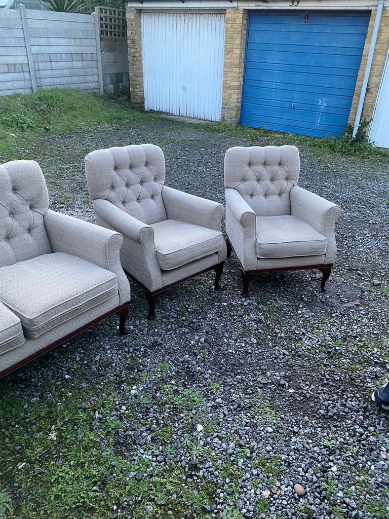 Sofa 2seater and two armchair 
