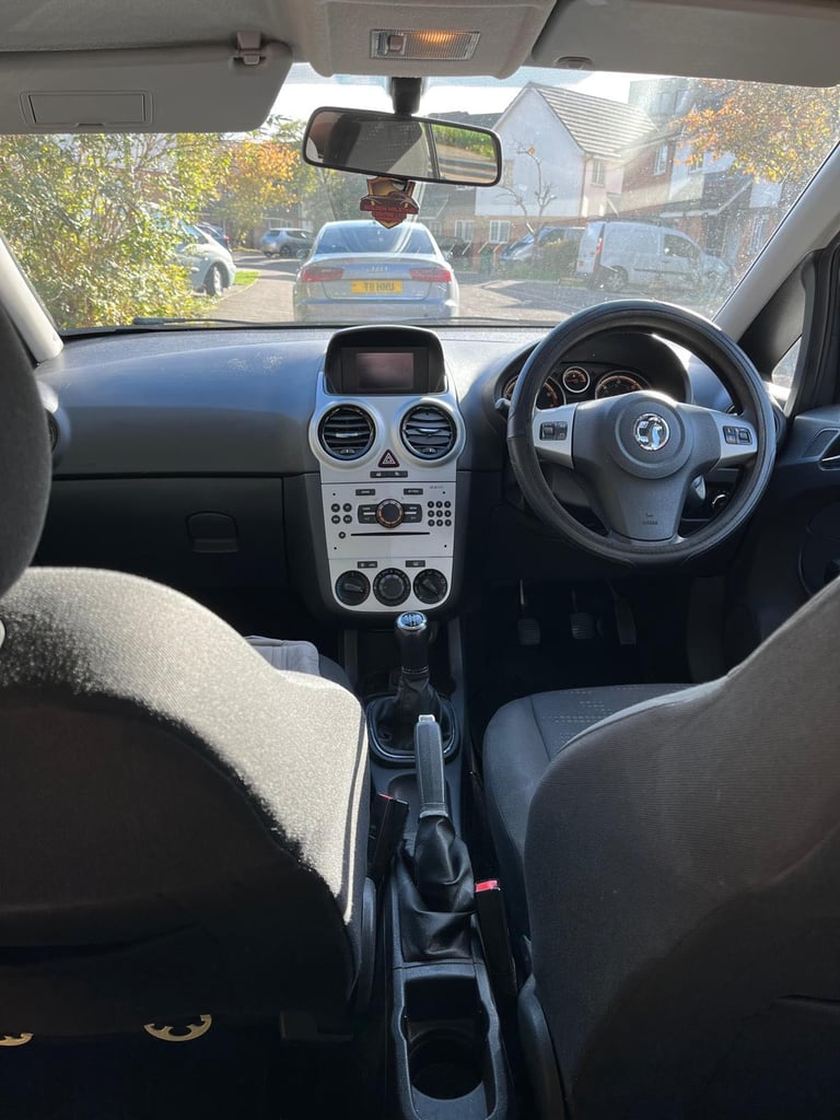 Vauxhall, CORSA, Hatchback, 2012, Manual, 1229 (cc),5 doors - Image 10