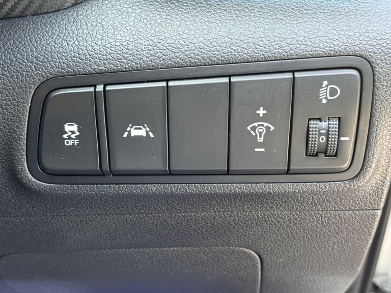 2020 70 HYUNDAI TUCSON 1.6 CRDI MHEV SE NAV SUV 5DR DIESEL HYBRID MANUAL EURO 6 