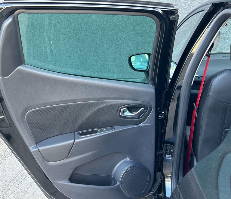 RENAULT CLIO 1.6 Renaultsport Nav 220 Trophy Auto 2017