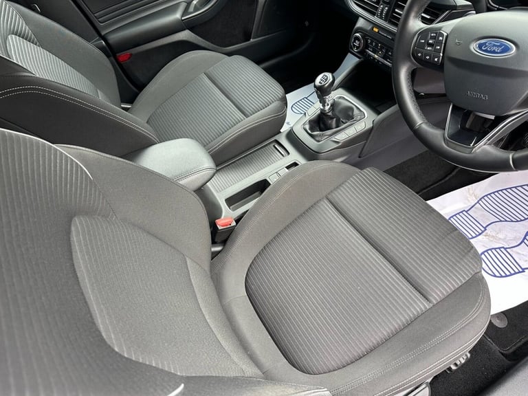 2019 Ford Focus 1.0T ECOBOOST TITANIUM 5dr EURO 6 (s/s) (125 ps) WITH SERVICE HISTORY  Hatchback ...
