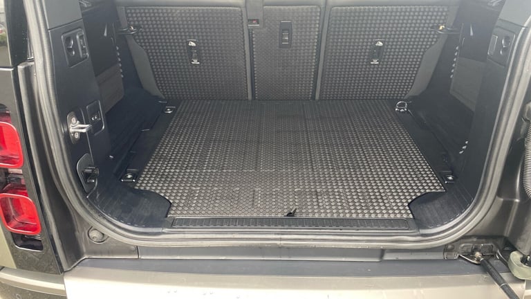 2021 Land Rover Defender 3.0 D250 X-Dynamic S 110 5dr Auto Diesel Estate Estate Diesel Automatic