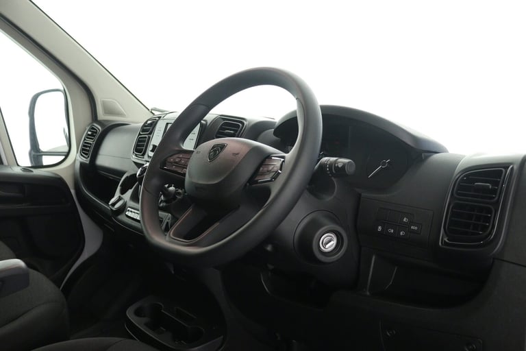 2025 Peugeot Boxer 2.2 BlueHDi 140 L4H2 435 Professional Panel Van Diesel Manual