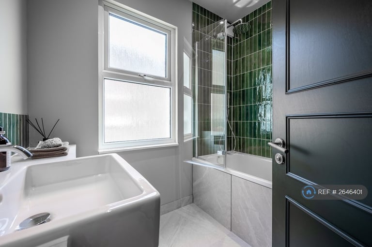 5 bedroom house in St. Andrews Road, Portslade, Brighton, BN41 (5 bed) (#2646401)