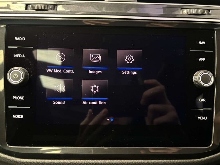 2020 Volkswagen Tiguan 2.0 TSi 230 4Motion SEL 5dr DSG ESTATE PETROL Automatic