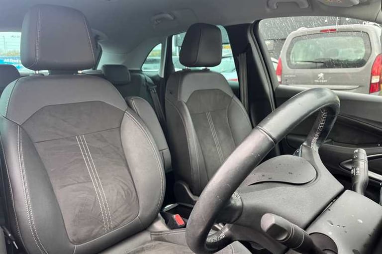 2022 Vauxhall Crossland 1.2 Turbo [130] Ultimate 5dr Auto HATCHBACK PETROL Automatic