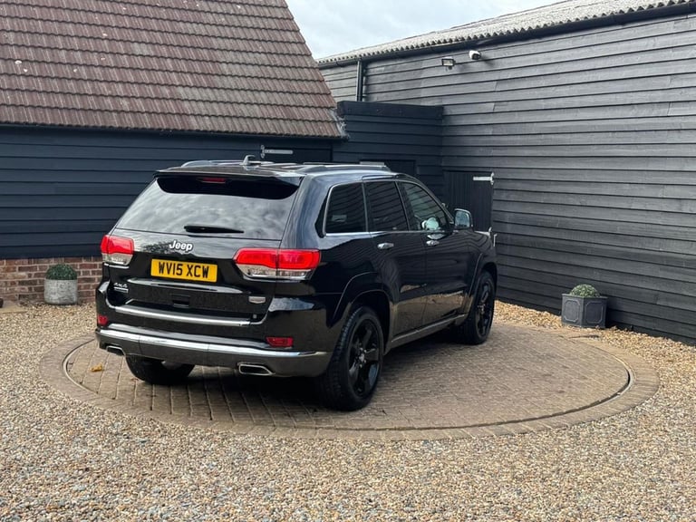 2015 Jeep Grand Cherokee 3.0 V6 CRD Summit SUV 5dr Diesel Auto 4WD Euro 5 (247 bhp) Diesel Automatic