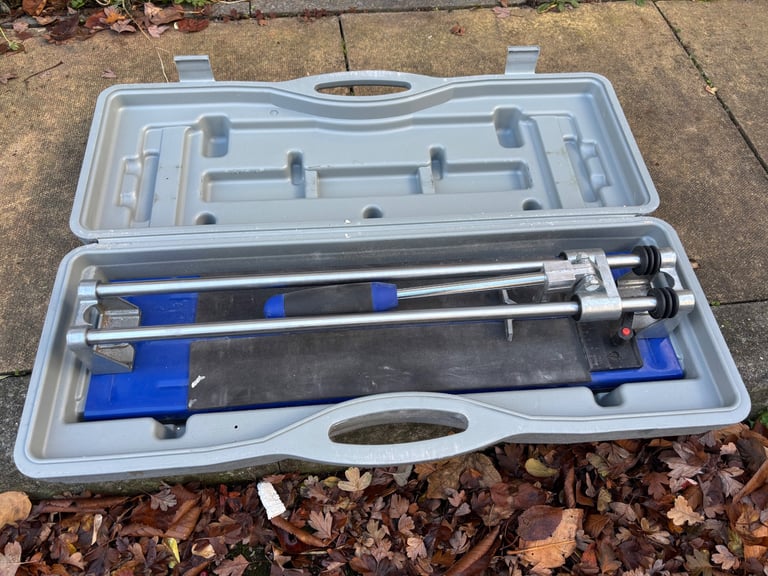 image for Tile cutter