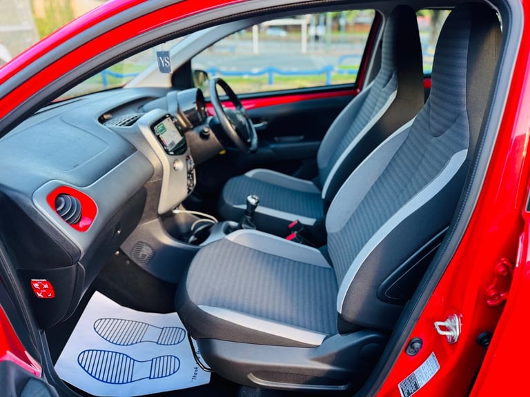 2020 Toyota Aygo 1.0 VVT-i x-play Hatchback 5dr Petrol Manual Euro 6 (71 ps)