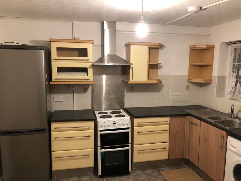 Two Bedroom Flat to Let