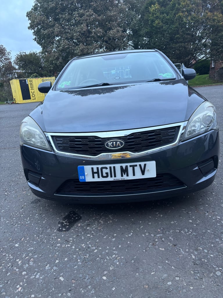 image for Kia, CEED, Hatchback, 2011, Manual, 1582 (cc), 5 doors