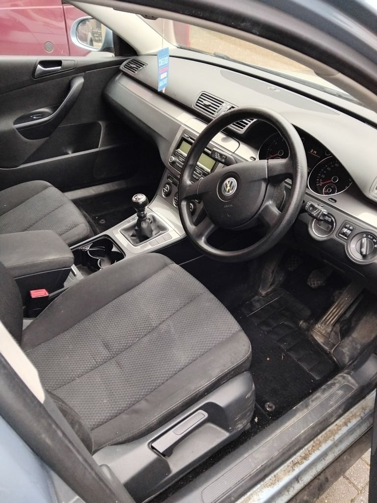 Volkswagen, PASSAT, Estate, 2009, Manual, 1798 (cc), 5 doors