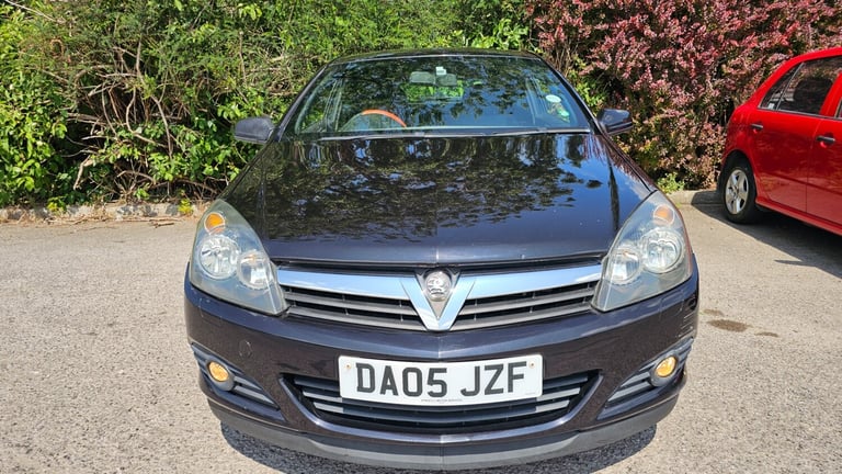 2005 Vauxhall Astra 1.8i 16V SRi 3dr Auto HATCHBACK Petrol Automatic