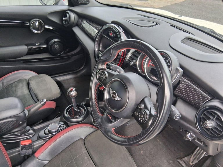  MINI Cooper 2.0 John Cooper Works Convertible 2dr Petrol Manual Euro 6 (s/s) (231 ps) Petrol Manual