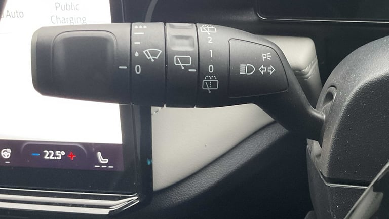 2025 Ford Puma 123kW Premium 43kWh 5dr Auto Hatchback Electric Automatic