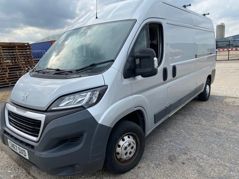2017 Peugeot Boxer 2.0 BlueHDi H2 Professional Van 130ps PANEL VAN Diesel Manual