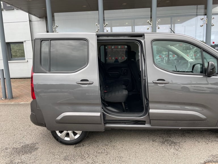 2022 Vauxhall Combo Life Combo Life 1.5 Turbo D SE 5Dr [7 Seat] Estate MPV Diesel Manual