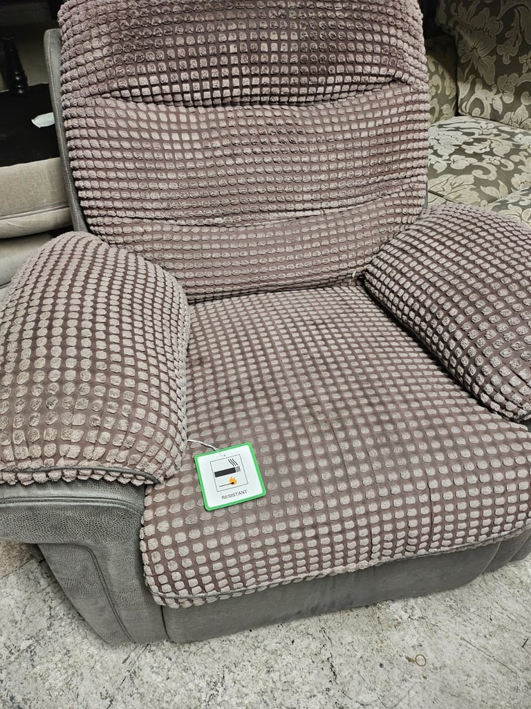 image for Exdisplay laz boy grey recliner chair 