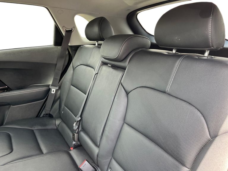  Kia Niro Self Charging Hybrid 1.6 Gdi 3 Suv 5dr Petrol Hybrid Dct Euro 6 s/s