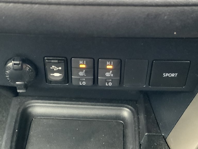 2014 Toyota RAV4 D-4D Invincible SUV Diesel Manual