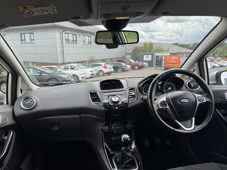 2013 Ford Fiesta 1.0T EcoBoost Titanium Euro 5 (s/s) 5dr HATCHBACK Petrol Manual