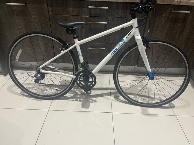 Pinnacle Neon 2 2018 women s hybrid in Poole Dorset Gumtree