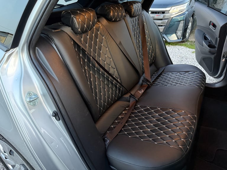 2022 Toyota Corolla TOURING ESTATE GX SILVER 1.8L PETROL HYBRID ELECTRIC AUTOMATIC 5 SEATER Estat...