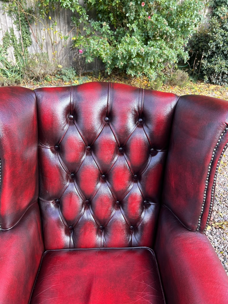 Beautiful Chesterfield Oxblood Leather Queen Anne Chair