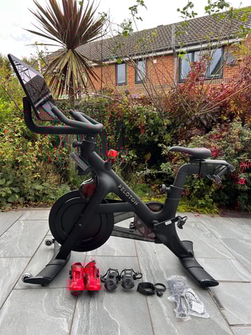 Peloton Carl Lewis Exercise Bike Manual Exercise Bikes For Sale UK