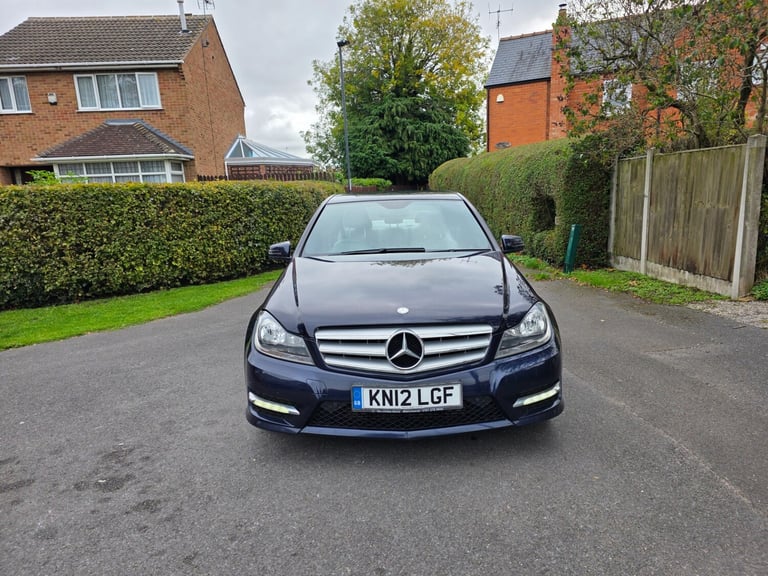2012 Mercedes-Benz C-Class C220 CDI BlueEFFICIENCY Sport 4dr Auto SALOON Diesel Automatic