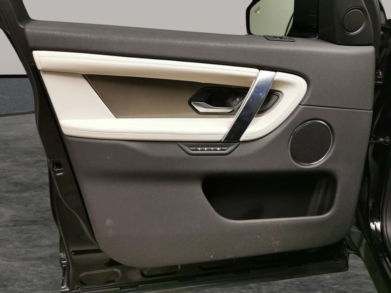 2019 Land Rover Discovery Sport 2.0 D180 R-Dynamic SE 5dr Auto ESTATE DIESEL Automatic