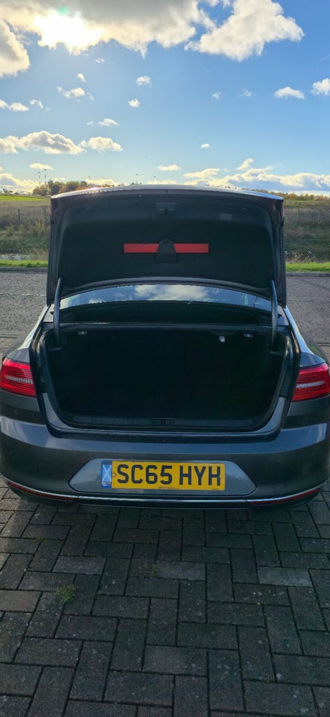 Volkswagen, PASSAT, Saloon, 2015, Manual, 1968 (cc), 4 doors