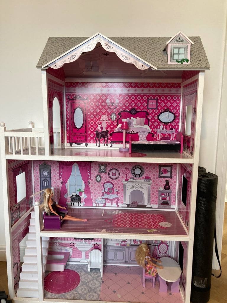image for Barbie house 