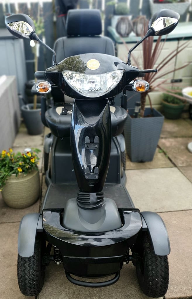 Excel Galaxy 2 Large 8mph Mobility Scooter 